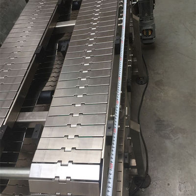 qualité  Oil Heavy Duty Table Top Chain Conveyor And Slat Top Chain Conveyor usine